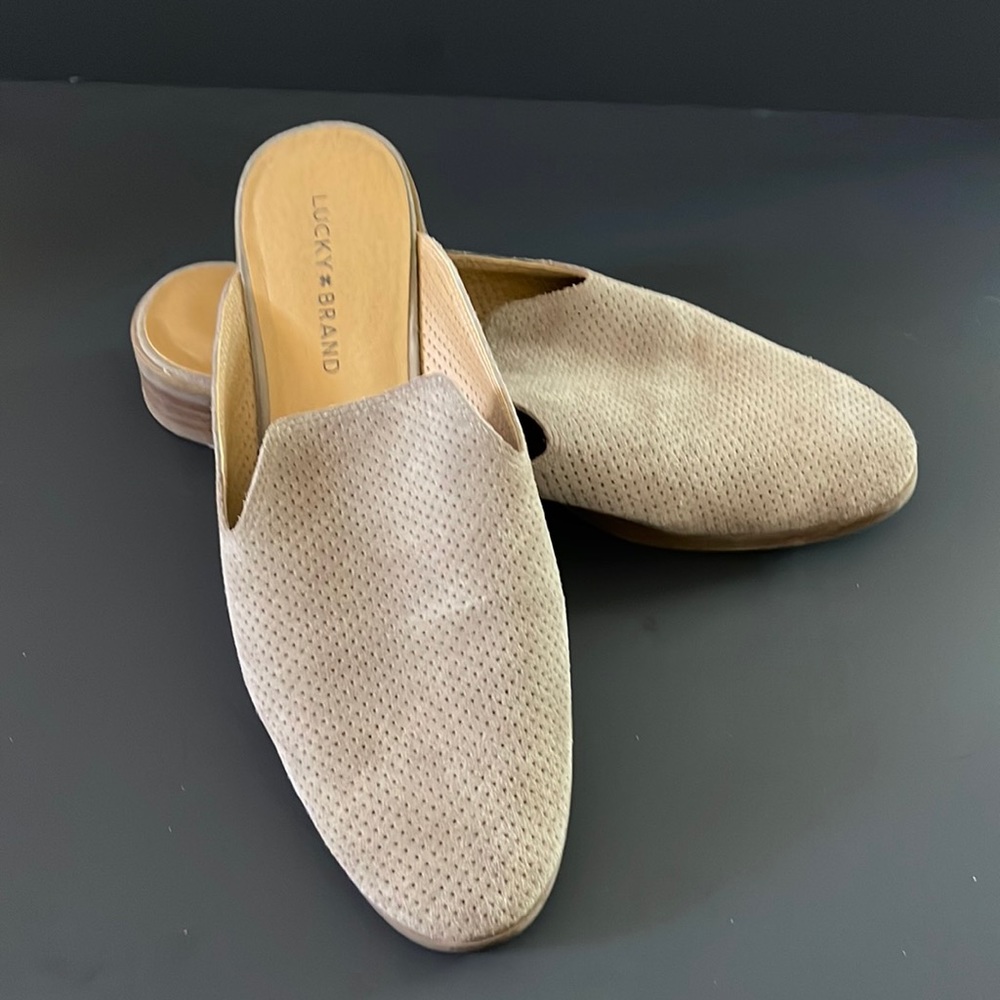 Lucky Brand womens suede mules, taupe, size 9.5, office wear